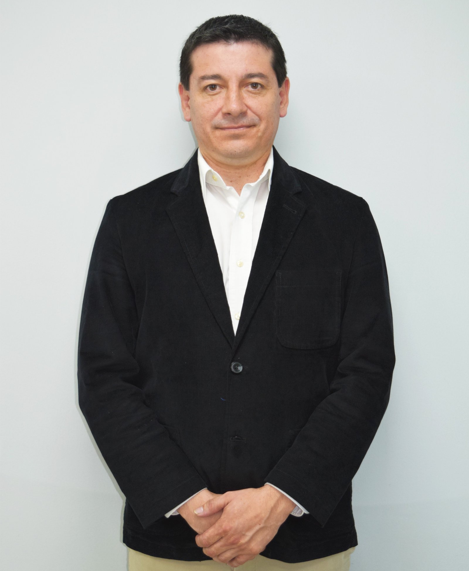 MENA ARIAS  LENIN MIGUEL 